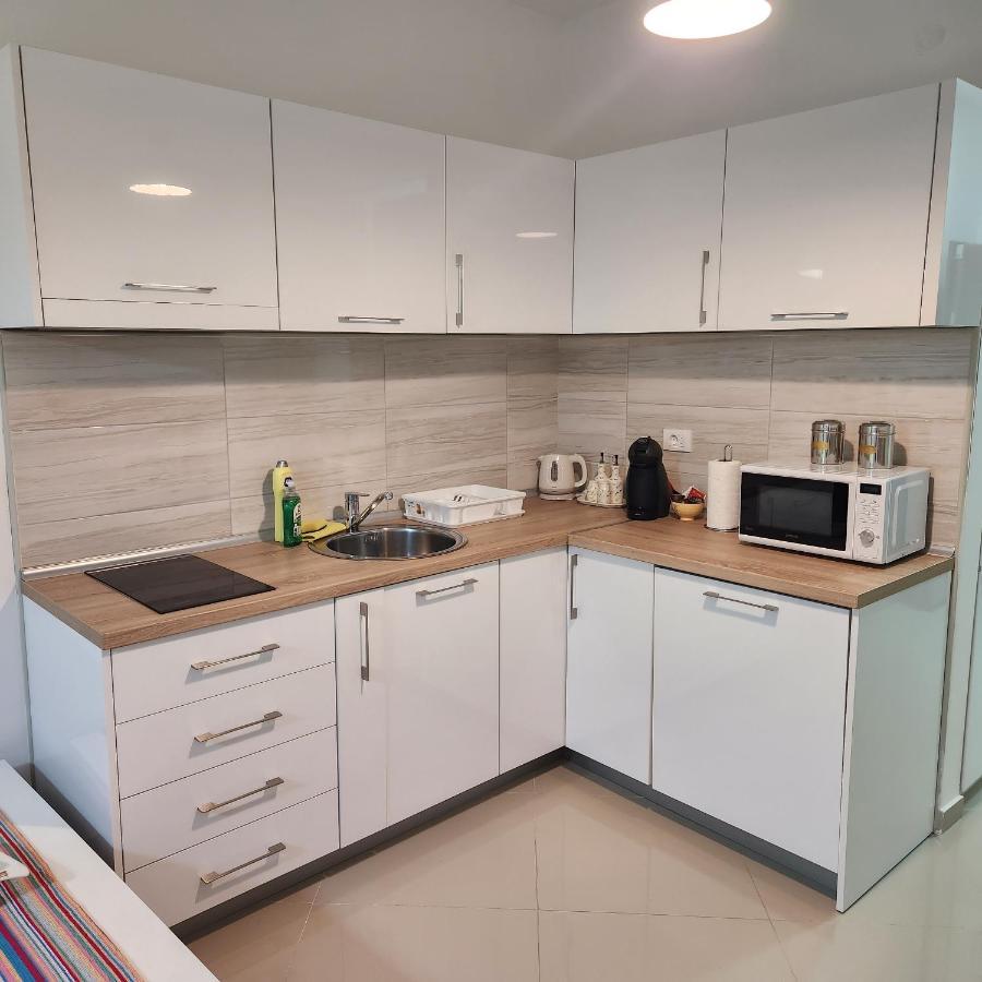 Marija Apartmani บาร์ ภายนอก รูปภาพ